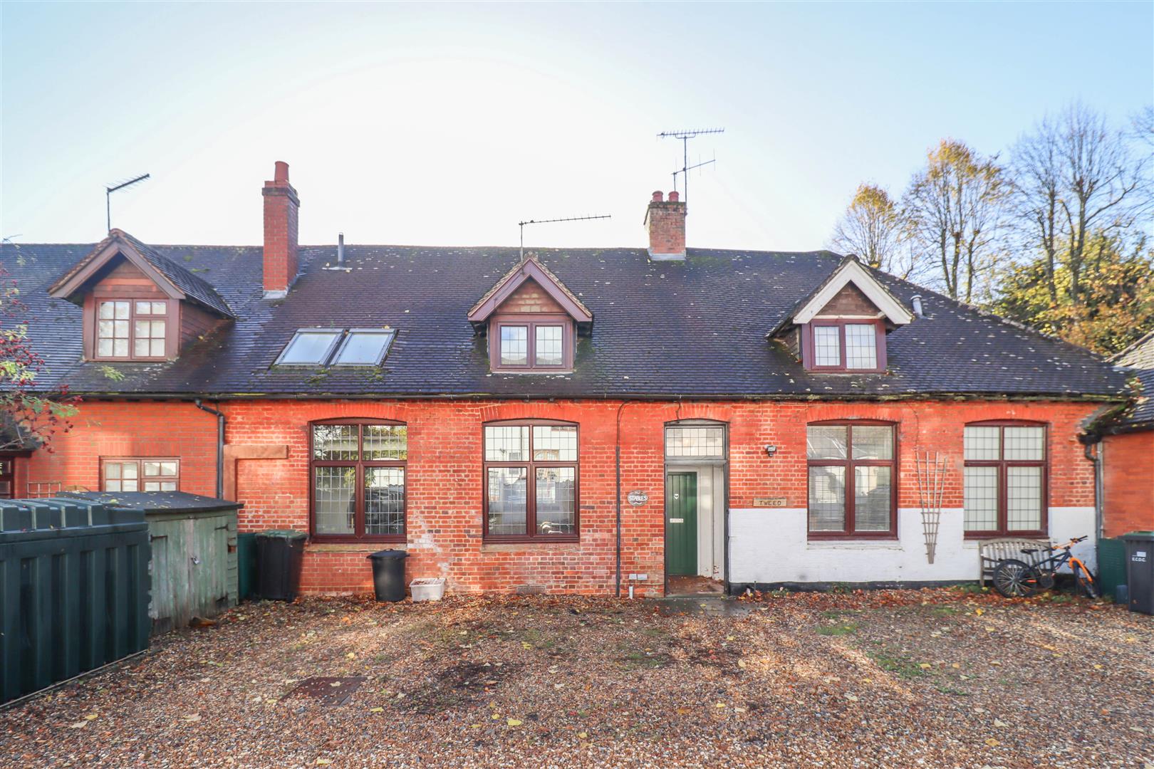 2 Bedroom to let in Cheveley Cheffins Newmarket Office